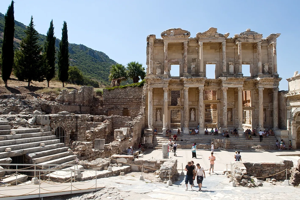 Quais são e onde ficam as 7 maravilhas do mundo antigo Templo de Ártemis em Éfeso, Turquia