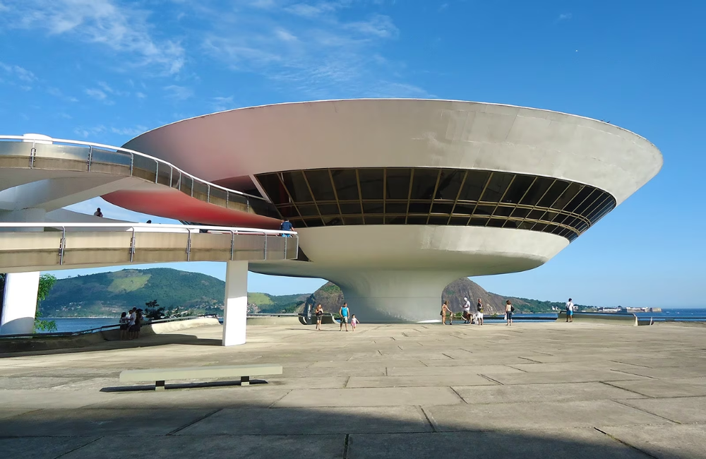 Museu de Arte Contemporânea de Niterói (MAC)